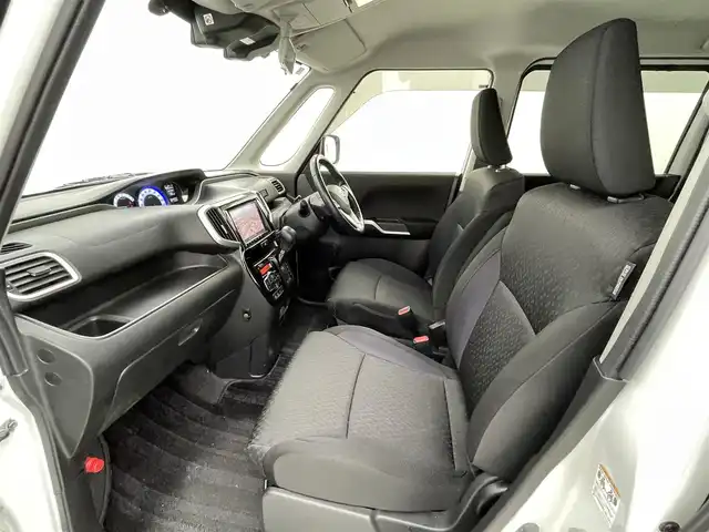 スズキ ソリオ バンディット HV MV Dカメラ ブレーキS 熊本県 2016(平28)年 6.4万km ピュアホワイトP ワンオーナー/純正8インチナビCN-RZ82/(CD/DVD/BT/フルセグ/USB)/バックカメラ/衝突軽減ブレーキ/レーンキープアシスト/両側パワースライドドア/運転席シートヒーター/クルーズコントロール/ビルトインETC/アイドリングストップ/横滑り防止/オートライト/フォグランプ/LEDヘッドライト/スマートキー/プッシュスタート/スペアキー1本/保証書