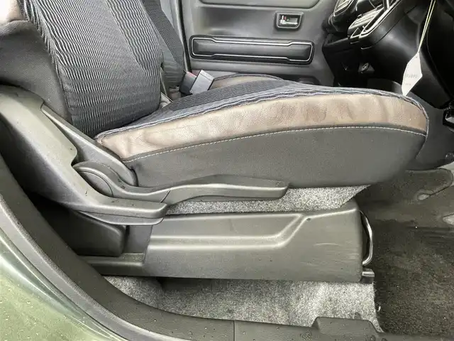 スズキ ハスラー Jスタイル 大分県 2021(令3)年 5.9万km クールカーキパールメタリック/ホワイト2トーンルーフ ワンオーナー/禁煙車/SUZUKI純正9型ナビ/・フルセグTV/BlueTooth/AppleCarPlay/AndroidAuto/CD/DVD/FM/AM/アラウンドビューモニター/バックカメラ/ETC/シートヒーター/電動格納ミラー/衝突軽減ブレーキ/ステアリングスイッチ/ルーフレール/ドアバイザー/プッシュスタート