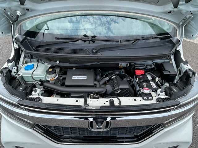 ホンダ Ｎ ＢＯＸ カスタム G L ホンダセンシング 千葉県 2018(平30)年 2.1万km プラチナホワイトパール 純正メモリナビ/フルセグTV/Bluetooth/CD/DVD/AppleCarPlay/バックカメラ/ETC/前後ドライブレコーダー/両側パワースライドドア/衝突被害軽減ブレーキ/レーダークルーズコントロール/レーンキープアシスト/車線逸脱抑制機能/標識認識機能/アイドリングストップ/プッシュスタート/スマートキー/スペアキー×１/LEDヘッドライト/純正14インチアルミホイール/純正フロアマット/取扱説明書