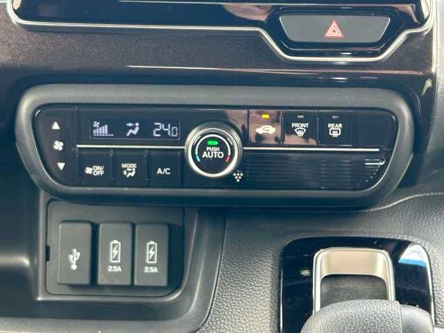 ホンダ Ｎ ＢＯＸ カスタム G L ホンダセンシング 千葉県 2018(平30)年 2.1万km プラチナホワイトパール 純正メモリナビ/フルセグTV/Bluetooth/CD/DVD/AppleCarPlay/バックカメラ/ETC/前後ドライブレコーダー/両側パワースライドドア/衝突被害軽減ブレーキ/レーダークルーズコントロール/レーンキープアシスト/車線逸脱抑制機能/標識認識機能/アイドリングストップ/プッシュスタート/スマートキー/スペアキー×１/LEDヘッドライト/純正14インチアルミホイール/純正フロアマット/取扱説明書