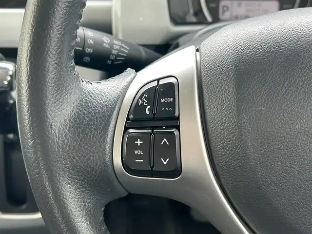 スズキ ハスラー X 滋賀県 2017(平29)年 8.5万km クールカーキPM ガソリン（ハイブリッド）/2WD(FF)/CVT/7インチ純正ナビ/(FM/AM/CD/DVD/フルセグ/Bluetooth/USB)/ETC/ドライブレコーダー/全方位モニター/バックカメラ/デュアルカメラブレーキサポート/踏み間違い防止アシスト	/レーンキープアシスト	/運転席・助手席シートヒーター/電動格納ミラー/アイドリングストップ/革巻きステアリング/ステアリングスイッチ/オートライト/キセノンライト/フロントフォグ/フルオートエアコン/プッシュスタート/スマートキー/スペアキー/ドアバイザー/純正フロアマット