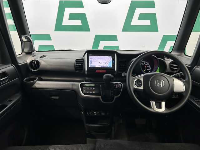 ホンダ Ｎ ＢＯＸ G SSパッケージ 鹿児島県 2017(平29)年 5万km プレミアムディープモカパール 禁煙車/純正ナビ/(フルセグ/Bluetooth/DVD/CD)/前席シートヒーター/ビルトインETC/バックカメラ/両側パワースライドドア　/ロール式サンシェード/後席テーブル/電動格納ミラー/ISOFIX/純正フロアマット/ドアバイザー
