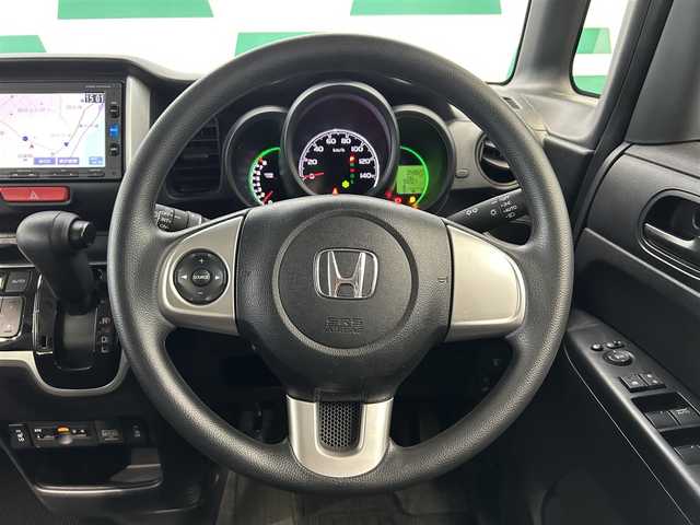 ホンダ Ｎ ＢＯＸ G SSパッケージ 鹿児島県 2017(平29)年 5万km プレミアムディープモカパール 禁煙車/純正ナビ/(フルセグ/Bluetooth/DVD/CD)/前席シートヒーター/ビルトインETC/バックカメラ/両側パワースライドドア　/ロール式サンシェード/後席テーブル/電動格納ミラー/ISOFIX/純正フロアマット/ドアバイザー