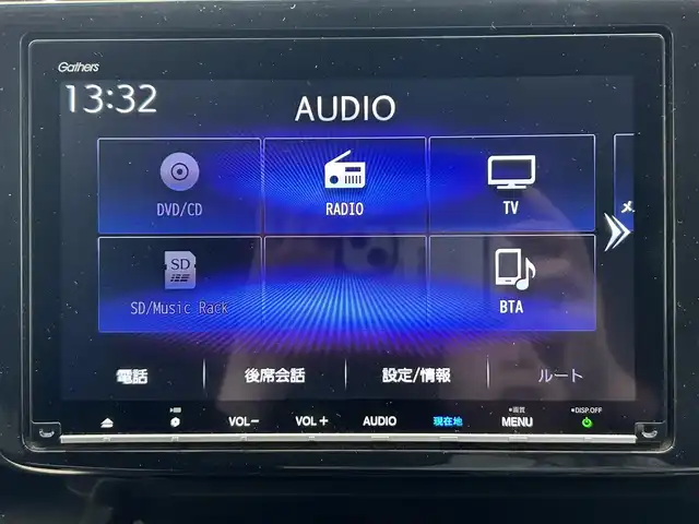 ホンダ ステップワゴン スパーダ ハイブリッド G ホンダセンシング 鹿児島県 2018(平30)年 5.9万km プラチナホワイトパール 禁煙　/純正９インチナビ　/純正フリップダウンモニター　/バックカメラ　/両側パワースライドドア　/ホンダセンシング　/追従型クルーズコントロール　/前方ドライブレコーダー　/ビルトインＥＴＣ　/ＬＥＤヘッドライト/オートライト/フロアマット/オートブレーキホールド/革巻きステアリング/ステアリングリモコン