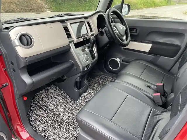 スズキ ハスラー G 富山県 2019(令1)年 3.1万km フェニックスレッドパール/ブルーイッシュブラックパール ４ＷＤ／/ワンオーナー／/純正８インチナビ／/フルセグＴＶ／/ＤＶＤ再生／/Ｂｌｕｅｔｏｏｔｈ／/バックカメラ／/革調シートカバー//運転席助手席シートヒーター／/ハーフレザーシート／/衝突軽減ブレーキ／/レーンディパーチャー／/ビルトインＥＴＣ//ドライブレコーダー//LEDオートライト/