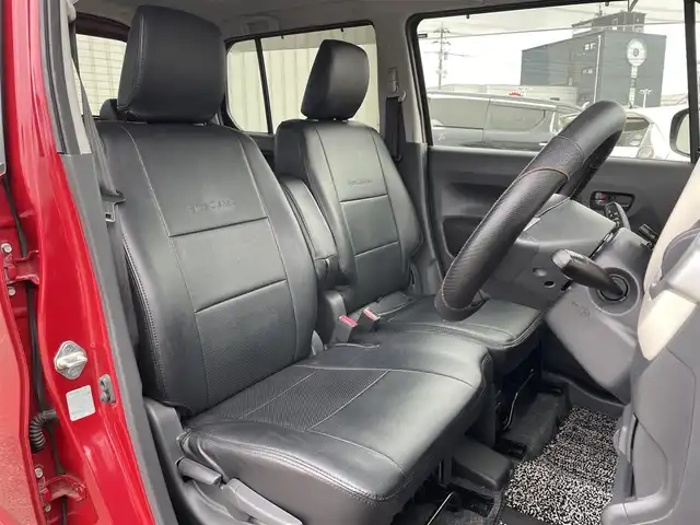 スズキ ハスラー G 富山県 2019(令1)年 3.1万km フェニックスレッドパール/ブルーイッシュブラックパール ４ＷＤ／/ワンオーナー／/純正８インチナビ／/フルセグＴＶ／/ＤＶＤ再生／/Ｂｌｕｅｔｏｏｔｈ／/バックカメラ／/革調シートカバー//運転席助手席シートヒーター／/ハーフレザーシート／/衝突軽減ブレーキ／/レーンディパーチャー／/ビルトインＥＴＣ//ドライブレコーダー//LEDオートライト/