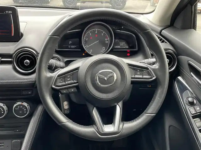 マツダ デミオ XD ツーリング 道央・札幌 2017(平29)年 13.1万km ジェットブラックマイカ ・４WD/・寒冷地仕様/・純正ナビ/　BT／CD／DVD／SD／USB／AUX／フルセグ/・社外ETC/・バックカメラ/・レーンキープアシスト/・横滑り防止/・i-stop/・前席シートヒーター/・パドルシフト/・ステアリングリモコン/・LEDヘッドライト/・フォグライト/・プッシュスタート/・スマートキー/・純正エンジンスターター/・純正フロアマット/・純正16インチAW/・社外スタッドレス積込（185／65／R15）