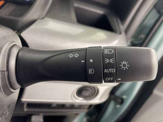 スズキ スペーシア ギア HYBRID XZ 岐阜県 2019(平31)年 1.1万km オフブルーメタリック/ガンメタリック2トーンルーフ 社外8インチSDナビ（CN-RZ843）/フルセグ/BT/DVD/USB/全方位モニター/スズキセーフティサポート/・デュアルカメラブレーキサポート/・車線逸脱警報/・全方位モニター/ヘッドアップディスプレイ/純正ドライブレコーダー/コーナーセンサー/合皮シート/前席シートヒーター/シートバックテーブル/両側パワースライドドア/ルーフレール/LEDオートライト/オートマチックハイビーム/フォグランプ/純正14インチAW/プッシュスタート