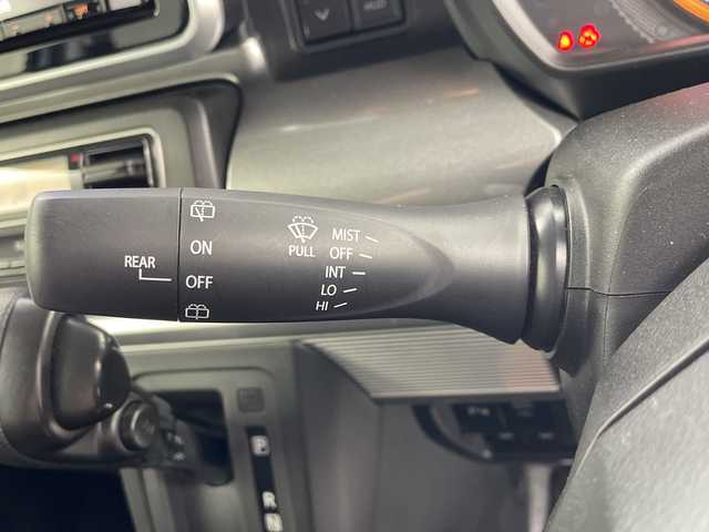 スズキ スペーシア ギア HYBRID XZ 岐阜県 2019(平31)年 1.1万km オフブルーメタリック/ガンメタリック2トーンルーフ 社外8インチSDナビ（CN-RZ843）/フルセグ/BT/DVD/USB/全方位モニター/スズキセーフティサポート/・デュアルカメラブレーキサポート/・車線逸脱警報/・全方位モニター/ヘッドアップディスプレイ/純正ドライブレコーダー/コーナーセンサー/合皮シート/前席シートヒーター/シートバックテーブル/両側パワースライドドア/ルーフレール/LEDオートライト/オートマチックハイビーム/フォグランプ/純正14インチAW/プッシュスタート