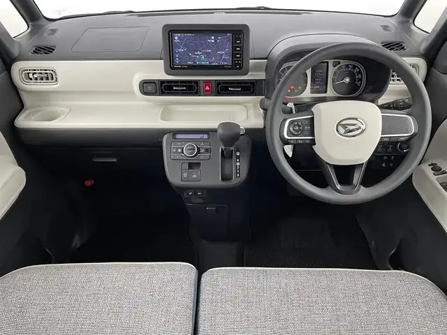 ダイハツ ムーヴ キャンバス ストライプス G 埼玉県 2024(令6)年 0.7万km シャイニングホワイトパール/スムーズグレーマイカメタリック 社外７インチナビ/全方位カメラ/クルーズコントロール/シートヒーター/衝突軽減システム/両側パワースライドドア/パーキングブレーキ/パーキングセンサー/ステアリングリモコン/社外フロアマット/スマートキー