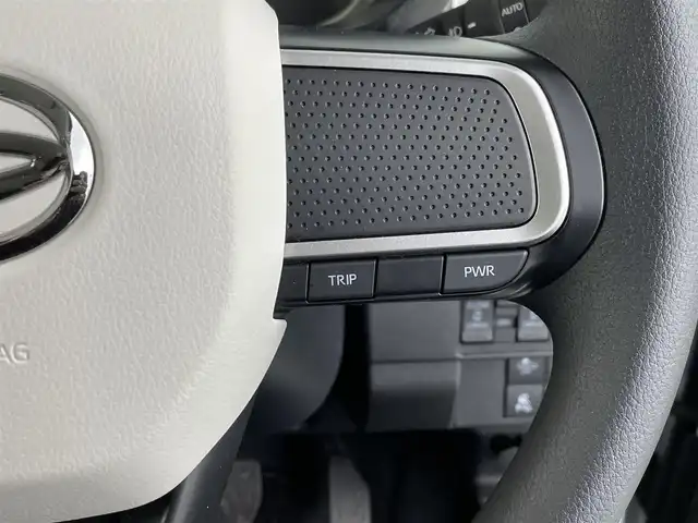 ダイハツ ムーヴ キャンバス ストライプス G 埼玉県 2024(令6)年 0.7万km シャイニングホワイトパール/スムーズグレーマイカメタリック 社外７インチナビ/全方位カメラ/クルーズコントロール/シートヒーター/衝突軽減システム/両側パワースライドドア/パーキングブレーキ/パーキングセンサー/ステアリングリモコン/社外フロアマット/スマートキー
