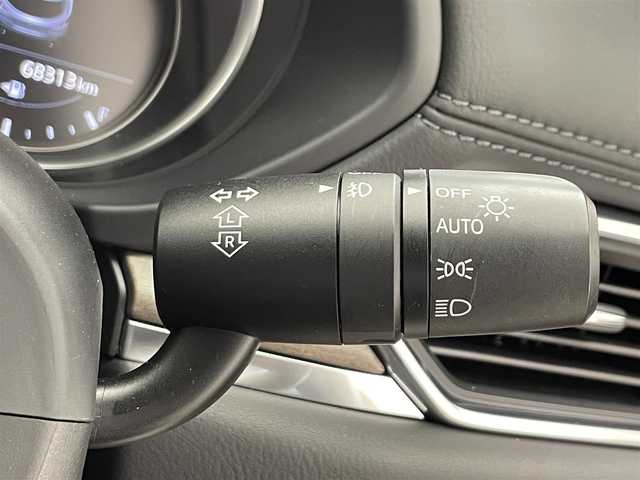マツダ ＣＸ－８ XD Lパッケージ 滋賀県 2018(平30)年 6.9万km スノーフレイクホワイトパールマイカ 禁煙車/純正ナビ/CD.DVD.Bluetooth.フルセグ/全方位カメラ/衝突軽減ブレーキ/レーダークルーズコントロール/クリアランスソナー/ビルトインETC/オートライト/LEDヘッドライト/レザーシート/1.2列目シートヒーター/前席パワーシート/電動リアゲート/ヘッドアップディスプレイ/電子パーキング/オートブレーキホールド/BOSEサウンド