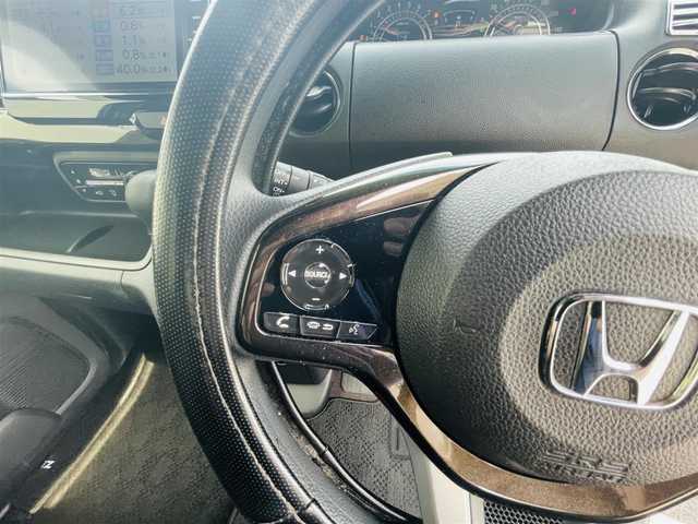 ホンダ Ｎ ＢＯＸ カスタム G L ホンダセンシング 岡山県 2018(平30)年 9.2万km クリスタルブラックパール (株)IDOMが運営する【じしゃロン岡山店】の自社ローン専用車両です。こちらは現金またはオートローンご利用時の価格です。 自社ローンご希望の方は別途その旨お申し付け下さい/・純正ナビゲーション/・片側電動スライドドア/・ホンダセンシング/・バックカメラ/・ＥＴＣ/・ドラレコ