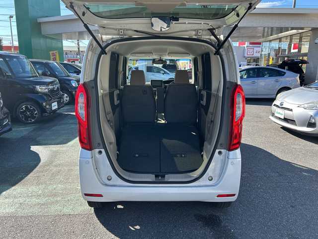 ホンダ Ｎ ＢＯＸ G L ターボ ホンダセンシング 埼玉県 2019(令1)年 4.2万km プラチナホワイトパール 禁煙車/Honda SENSING/純正メモリナビ/　　Bluetooth/CD/iPod/バックカメラ/両側パワースライドドア/アダプティブクルーズコントロール/LEDオートライト、オートハイビーム/アイドリングストップ/パドルシフト/充電用USBジャック/ロールサンシェイド(リアドア)/横滑り防止装置/車線維持支援システム/スペアキー/取扱説明書/保証書/純正夏タイヤ積込