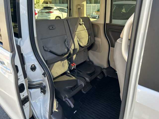 ホンダ Ｎ ＢＯＸ G L ターボ ホンダセンシング 埼玉県 2019(令1)年 4.2万km プラチナホワイトパール 禁煙車/Honda SENSING/純正メモリナビ/　　Bluetooth/CD/iPod/バックカメラ/両側パワースライドドア/アダプティブクルーズコントロール/LEDオートライト、オートハイビーム/アイドリングストップ/パドルシフト/充電用USBジャック/ロールサンシェイド(リアドア)/横滑り防止装置/車線維持支援システム/スペアキー/取扱説明書/保証書/純正夏タイヤ積込