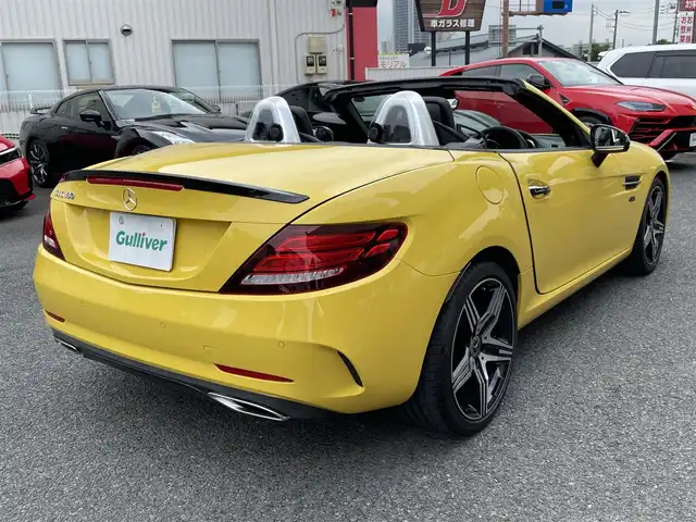 メルセデス・ベンツ ＳＬＣ１８０ スポーツ ファイナルED 神奈川県 2020(令2)年 1.3万km サンイエロー マジックスカイコントロール/専用ハーフレザーシート/AMG18インチAW/レーダーセーフティパッケージ/純正メモリーナビ・地デジTV/純正CD/DVD/USB/BT再生/バックモニター/ETC(DSRC)/エアスカーフ/パワーシート/シートヒーター/レーダークルーズコントロール/衝突軽減ブレーキ/LKA/BSM/LEDヘッドライト/コーナーセンサー/ドライブレコーダー/パドルシフト/アイドリングストップ/プッシュスタート/スマートキー×2/純正フロアマット/R3/4/5年ディーラー整備記録/保証書・取説あり