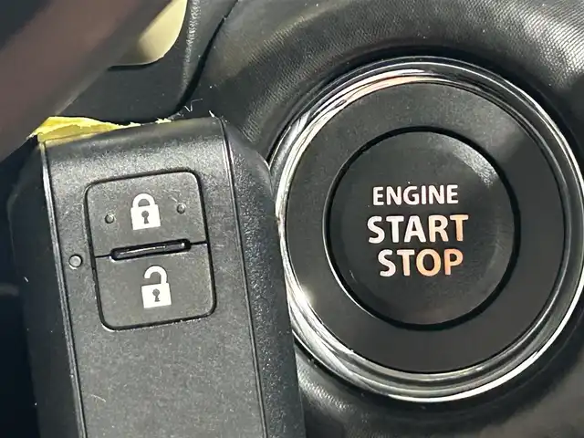 スズキ ハスラー HYBRID G 広島県 2024(令6)年 0.6万km ピュアホワイトP 社外メモリナビ/CD/BT/ワンセグTV/スズキセーフティーサポート/・デュアルセンサーブレーキサポート/・ハイビームアシスト/・車線逸脱警報機能/・誤発進抑制機能/・ふらつき警報機能/・先行車発進お知らせ機能/・後退時ブレーキサポート/・後方誤発進抑制機能/・標識認識機能/レーダークルーズコントロール/スマートキー/プッシュスタート/シートヒーター/ETC/LEDヘッドライト/オートライト/純正フロアマット