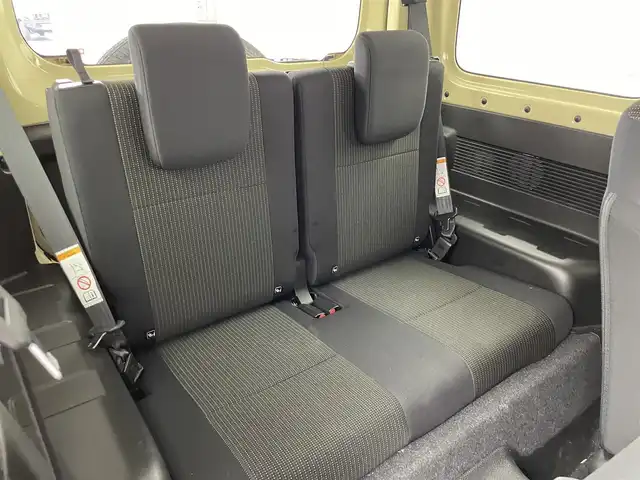 スズキ ジムニー XC 群馬県 2024(令6)年 0.8万km シフォンアイボリーM ディスプレイオーディオ　（PVH-9300DVSZS）/・Bluetooth/USB/AM/FM/バックカメラ/ETC/前席シートヒーター/スズキセーフティサポート/・デュアルセンサーブレーキサポート/・車線逸脱警報/・誤発進抑制機能/・ふらつき警報/・先行車発進お知らせ機能/・標識認識機能/クルーズコントロール/LEDオートライト/ダウンヒルアシストコントロール/ヘットライトウォッシャー/アイドリングストップ