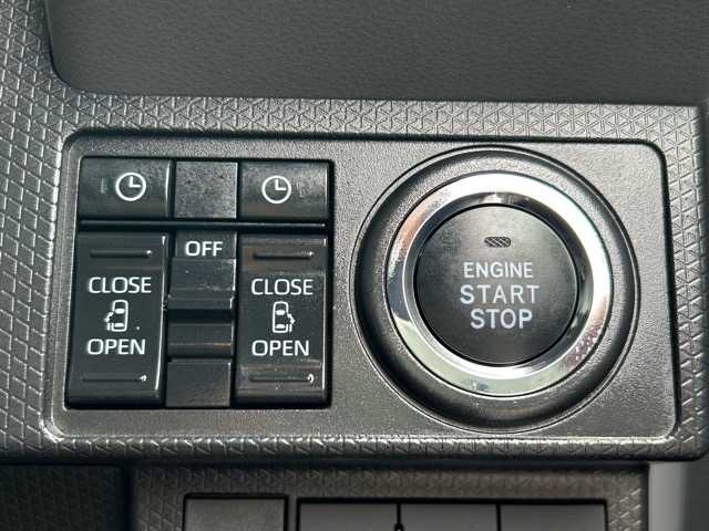 ダイハツ タント カスタム X セレクション 千葉県 2020(令2)年 2.7万km シャイニングホワイトパール １０V型インチ社外ナビ/フルセグTV/Bluetooth/CD/DVD/AndroidAuto/バックカメラ/ETC/両側パワースライドドア/ハーフレザーシート/前席シートヒーター/ロングスライドシート/衝突軽減アシスト/レーンキープアシスト/標識認識機能/先行車発進お知らせ/オートハイビーム/ウィンカーミラー/プッシュスタートボタン/スマートキー/スペアキー１本/LEDヘッドライト/純正14インチアルミホイール/取扱説明書/保証書
