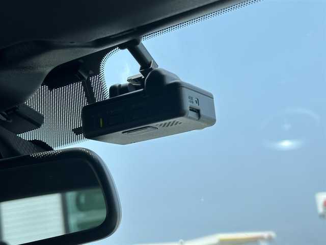 マツダ ロードスター 100周年特別記念車 島根県 2020(令2)年 7.6万km スノーフレイクホワイトパールマイカ ６MT/100周年特別記念車/純正SDナビ/(AM/FM/CD/DVD/Bluetooth/USB)/フルセグテレビ/BOSEサウンド/レザーシート/D/N席シートヒーター/クルーズコントロール/衝突軽減ブレーキ/レーンキープアシスト/ブラインドスポットモニター/リアパーキングセンサー/ドライブレコーダー/ビルトインETC/ステアリングスイッチ/純正１６アルミホイール/プッシュスタート/スマートキー/スペアキー×1/取扱説明書/保証書