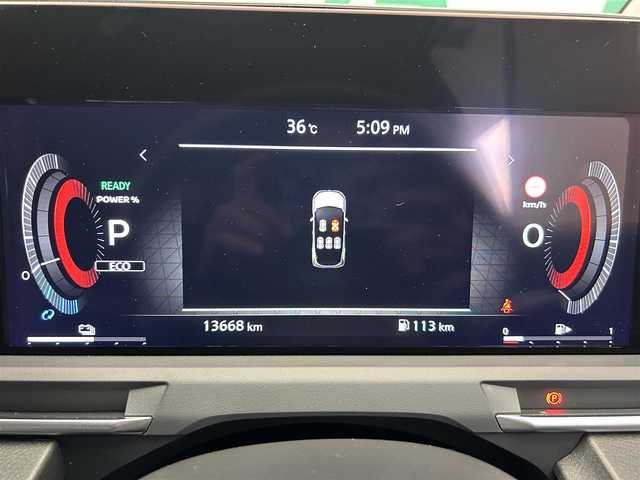 日産 オーラ G 鹿児島県 2024(令6)年 1.4万km オーロラフレアブルーパール 純正ナビ/(フルセグ/HDMI)/デジタルインナーミラー/ビルトインETC2.0/全方位カメラ/電動パーキングブレーキ/オートブレーキホールド/革巻きステアリング/ステアリングリモコン/LEDヘッドライト/フロントフォグランプ/BOSEパーソナルプラスサウンドシステム/インテリジェント エマージェンシーブレーキ/踏み間違い衝突防止アシスト/標識検知機能（進入禁止標識検知、最高速度標識検知、一時停止標識検知）/インテリジェント FCW（前方衝突予測警報）/LDW（車線逸脱警報）/インテリジェント DA（ふらつき警報）/インテリジェント LI （車線逸脱防止支援システム）/フロント&バックソナー/エマージェンシーストップシグナル/インテリジェント BSI（後側方衝突防止支援システム）/BSW（後側方車両検知警報）/RCTA（後退時車両検知警報）/車両接近通報装置
