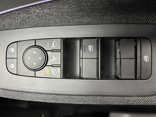 日産 オーラ G 鹿児島県 2024(令6)年 1.4万km オーロラフレアブルーパール 純正ナビ/(フルセグ/HDMI)/デジタルインナーミラー/ビルトインETC2.0/全方位カメラ/電動パーキングブレーキ/オートブレーキホールド/革巻きステアリング/ステアリングリモコン/LEDヘッドライト/フロントフォグランプ/BOSEパーソナルプラスサウンドシステム/インテリジェント エマージェンシーブレーキ/踏み間違い衝突防止アシスト/標識検知機能（進入禁止標識検知、最高速度標識検知、一時停止標識検知）/インテリジェント FCW（前方衝突予測警報）/LDW（車線逸脱警報）/インテリジェント DA（ふらつき警報）/インテリジェント LI （車線逸脱防止支援システム）/フロント&バックソナー/エマージェンシーストップシグナル/インテリジェント BSI（後側方衝突防止支援システム）/BSW（後側方車両検知警報）/RCTA（後退時車両検知警報）/車両接近通報装置