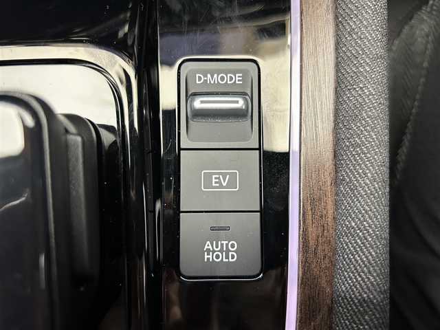 日産 オーラ G 鹿児島県 2024(令6)年 1.4万km オーロラフレアブルーパール 純正ナビ/(フルセグ/HDMI)/デジタルインナーミラー/ビルトインETC2.0/全方位カメラ/電動パーキングブレーキ/オートブレーキホールド/革巻きステアリング/ステアリングリモコン/LEDヘッドライト/フロントフォグランプ/BOSEパーソナルプラスサウンドシステム/インテリジェント エマージェンシーブレーキ/踏み間違い衝突防止アシスト/標識検知機能（進入禁止標識検知、最高速度標識検知、一時停止標識検知）/インテリジェント FCW（前方衝突予測警報）/LDW（車線逸脱警報）/インテリジェント DA（ふらつき警報）/インテリジェント LI （車線逸脱防止支援システム）/フロント&バックソナー/エマージェンシーストップシグナル/インテリジェント BSI（後側方衝突防止支援システム）/BSW（後側方車両検知警報）/RCTA（後退時車両検知警報）/車両接近通報装置
