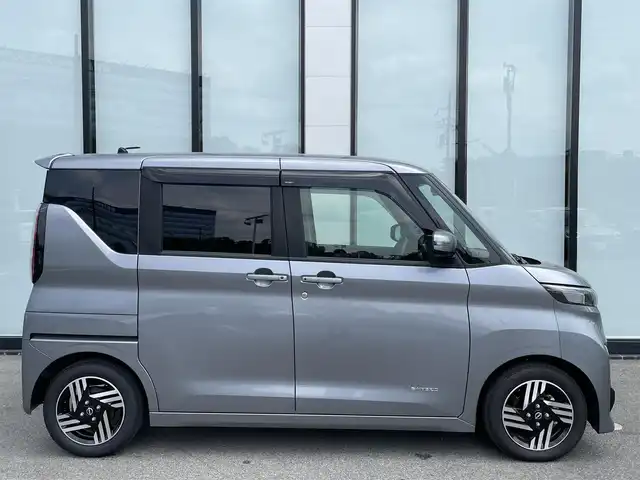 日産 ルークス HWS X プロパイロットED 大阪府 2022(令4)年 3.1万km チタニウムグレーメタリック 純正9インチナビ　/ＥＴＣ　/全方位モニター　/両側パワースライドドア　/純正１４インチアルミホイール　/純正フロアマット　/クルーズコントロール（追従型）　/フルセグＴＶ　/アイドリングストップ　/前方ドライブレコーダー/ＬＥＤヘッドライト/プロパイロット/エマージェンシーブレーキ