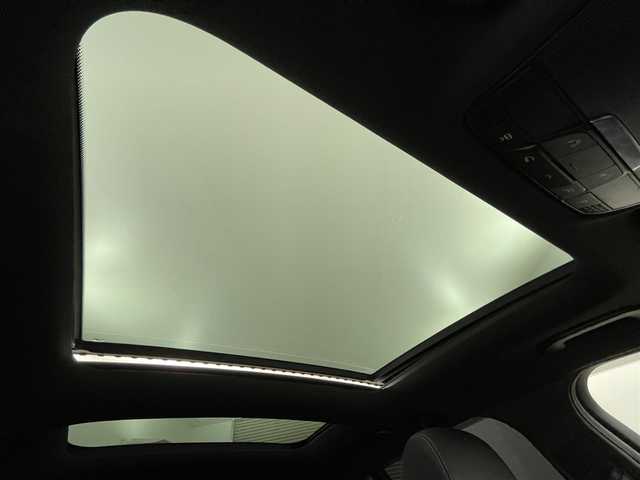 メルセデス・ベンツ Ｃ１８０ ステーションW ローレウスED 香川県 2017(平29)年 7.2万km パール サンルーフ/純正ナビ/【Bluetooth/CD/DVD】/ブルメスターオーディオ/バックカメラ/USB接続/パドルシフト/前席パワーシート/シートメモリー/ブラインドスポットモニター/ETC