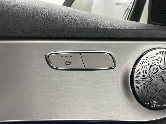 メルセデス・ベンツ Ｃ１８０ ステーションW ローレウスED 香川県 2017(平29)年 7.2万km パール サンルーフ/純正ナビ/【Bluetooth/CD/DVD】/ブルメスターオーディオ/バックカメラ/USB接続/パドルシフト/前席パワーシート/シートメモリー/ブラインドスポットモニター/ETC