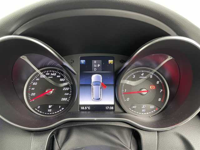 メルセデス・ベンツ Ｃ１８０ ステーションW ローレウスED 香川県 2017(平29)年 7.2万km パール サンルーフ/純正ナビ/【Bluetooth/CD/DVD】/ブルメスターオーディオ/バックカメラ/USB接続/パドルシフト/前席パワーシート/シートメモリー/ブラインドスポットモニター/ETC