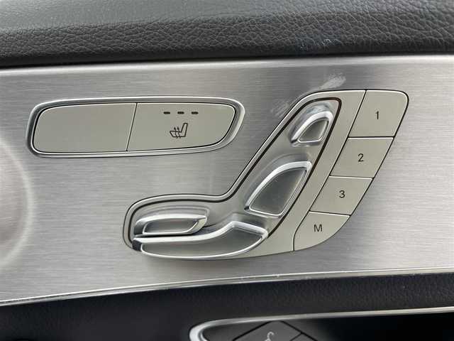 メルセデス・ベンツ Ｃ１８０ ステーションW ローレウスED 香川県 2017(平29)年 7.2万km パール サンルーフ/純正ナビ/【Bluetooth/CD/DVD】/ブルメスターオーディオ/バックカメラ/USB接続/パドルシフト/前席パワーシート/シートメモリー/ブラインドスポットモニター/ETC