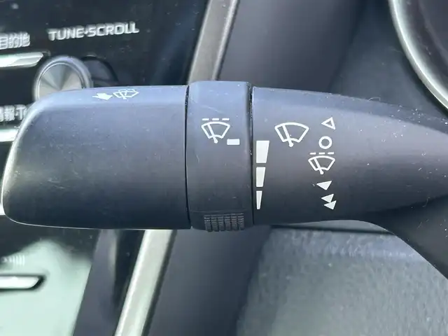 トヨタ カムリ G レザーパッケージ 岡山県 2018(平30)年 5.7万km アティチュードブラックマイカ 登録時走行距離56716km/モデリスタ/純正ナビ/フルセグTV(AM/FM/CD/DVD/Bluetooth)/バックカメラ/ビルトインETC2.0/ヘッドアップディスプレイ/トヨタセーフティセンス/・ブラインドスポットモニター/・レーダークルーズコントロール/・オートマチックハイビーム/・プリクラッシュセーフティ/・レーンディバーチャーアラート/横滑り防止装置/電子パーキング/オートブレーキホールド/D/N席パワーシート/D/N席シートヒーター/本革シート/純正フロアマット/17インチ社外AW