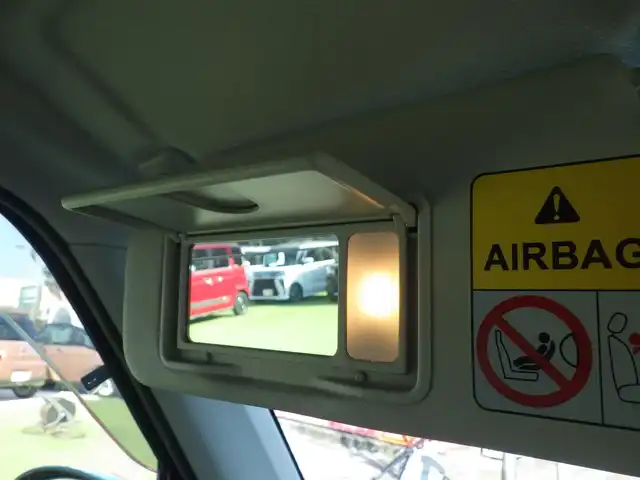 スズキ ラパン S 千葉県 2015(平27)年 6.5万km フレンチミントPM レーダーブレーキサポート/運転席シートヒーター/社外メモリーナビ/ワンセグTV/【DVD/CD再生機能　Bluetooth接続】/革巻きステアリング/ETC/HIDヘッドライト/携帯リモコン