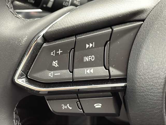 マツダ ＣＸ－８ XD スポーツアピアランス 千葉県 2023(令5)年 2万km ジェットブラックマイカ 純正ナビ/　Bluetooth/フルセグTV/Apple car play/Android Auto/レーダークルーズコントロール/レーンキープアシスト/衝突軽減ブレーキ/クリアランスソナー/標識認識機能/ヘッドアップディスプレイ/全方位カメラ/ブラインドスポットモニター/電動パーキング/オートホールド/パワーバックドア/ワイヤレス充電/レザーシート/前席パワーシート/前席エアーシート/シートヒーター（セカンドシートまで）/ステアリングヒーター/ETC/前後ドラレコ/ロールサンシェード/フロアマット