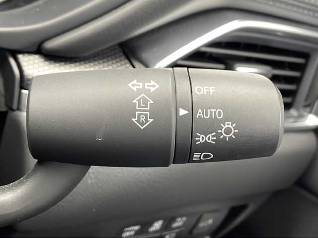 マツダ ＣＸ－８ XD スポーツアピアランス 千葉県 2023(令5)年 2万km ジェットブラックマイカ 純正ナビ/　Bluetooth/フルセグTV/Apple car play/Android Auto/レーダークルーズコントロール/レーンキープアシスト/衝突軽減ブレーキ/クリアランスソナー/標識認識機能/ヘッドアップディスプレイ/全方位カメラ/ブラインドスポットモニター/電動パーキング/オートホールド/パワーバックドア/ワイヤレス充電/レザーシート/前席パワーシート/前席エアーシート/シートヒーター（セカンドシートまで）/ステアリングヒーター/ETC/前後ドラレコ/ロールサンシェード/フロアマット