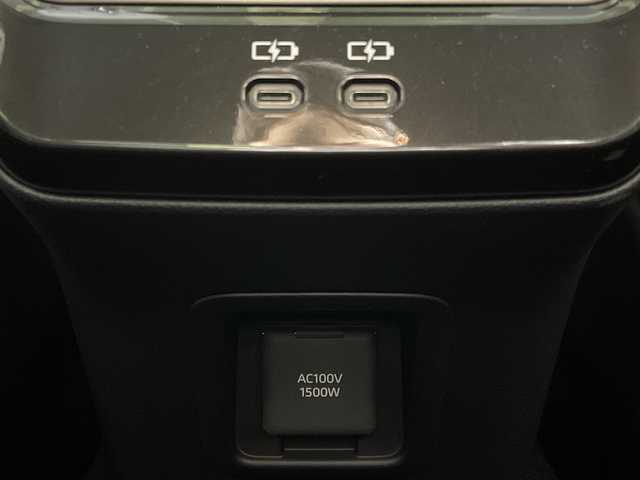 トヨタ クラウン クロスオーバー 福岡県 2025(令7)年 0.1万km プレシャスホワイトパール 純正12.3インチディスプレイオーディオPlus/パノラマムーンルーフ/パノラミックビューモニター/トヨタセーフティーセンス/ビルトインETC2.0/デジタルインナーミラー/パワートランクリッド/３眼LEDヘッドライト/オートライト/アダプティブハイビーム/アダプティブクルーズコントロール/レーントレーシングアシスト/ブラインドスポットモニター/保証書