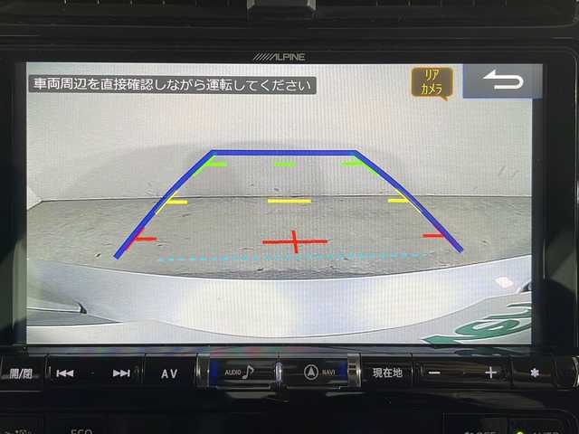 トヨタ プリウス A プレミアム 広島県 2019(平31)年 5万km シルバーM ALPINE９型ナビ/バックカメラ/温/冷シート/パワーシート(運転席)/パーキングアシスト/ブラインドスポットモニター/ヘッドアップディスプレイ/レーダークルーズコントロール/ＨＤＭＩ/1500W給電/前方ドラレコ/ＥＴＣ/オートマチックハイビーム/レーンキープ/衝突軽減/踏み間違い防止/コーナーセンサー/フルセグ/純正15インチホイールカバー(195/65/R15)/エアバッグ(運転席/助手席/サイド/カーテン)