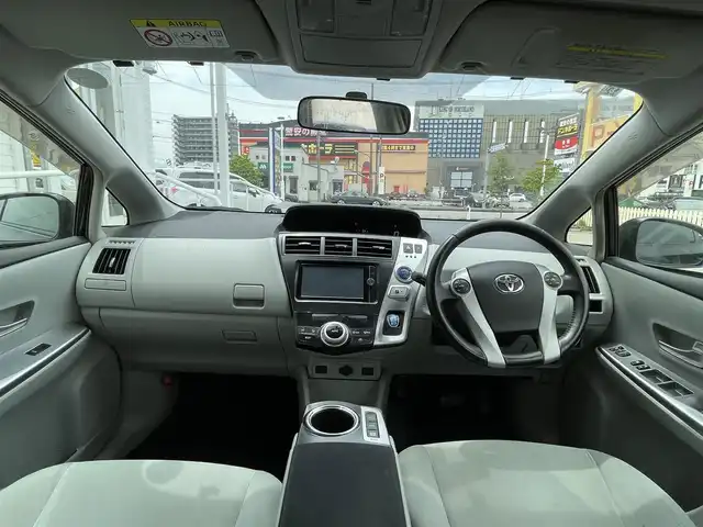 トヨタ プリウス α S ツーリングセレクション 富山県 2013(平25)年 11.5万km ブラック (株)IDOMが運営する【じしゃロン富山店】の自社ローン専用車両になります。こちらは現金またはオートローンご利用時の価格です。自社ローンご希望の方は別途その旨お申し付け下さい/バックカメラ/純正ナビ/フルセグテレビ/ETC/プッシュスタート