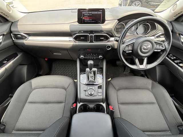 マツダ ＣＸ－５ XD 大分県 2020(令2)年 5.8万km スノーフレイクホワイトパールマイカ ・マツダコネクト(CD.DVD.SD.BT.USB.AUX)/・全方位カメラ/・フルセグテレビ/・スマートシティブレーキサポート/・ブラインドスポットモニター/・コーナーセンサー/・レーダークルーズコントロール/・ドライブレコーダー/・ETC/・オートハイビーム/・パドルシフト/・ブレーキホールド/・ステアリングリモコン/・スマートキー/・プッシュスタート