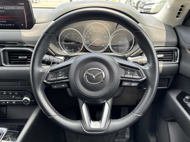 マツダ ＣＸ－５ XD 大分県 2020(令2)年 5.8万km スノーフレイクホワイトパールマイカ ・マツダコネクト(CD.DVD.SD.BT.USB.AUX)/・全方位カメラ/・フルセグテレビ/・スマートシティブレーキサポート/・ブラインドスポットモニター/・コーナーセンサー/・レーダークルーズコントロール/・ドライブレコーダー/・ETC/・オートハイビーム/・パドルシフト/・ブレーキホールド/・ステアリングリモコン/・スマートキー/・プッシュスタート