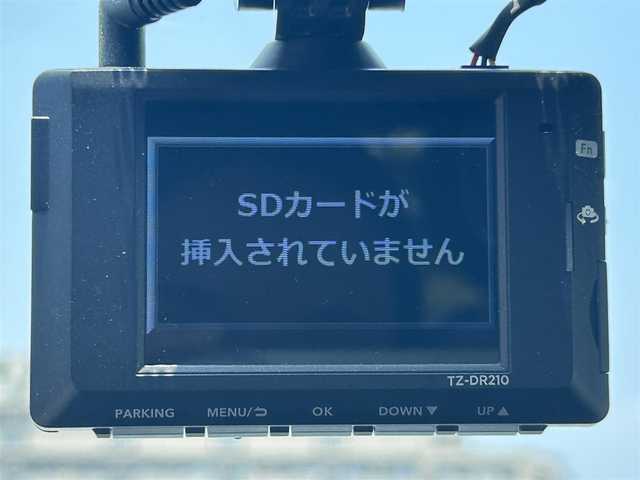 トヨタ ノア ハイブリッド S－Z 兵庫県 2024(令6)年 2.3万km ホワイトパールクリスタルシャイン 純正10.5インチディスプレイオーディオナビ/純正フリップダウンモニター/パノラミックビューモニター/ETC2.0/前後ドライブレコーダー/前席シートヒーター/両側パワースライドドア/電動パーキングブレーキ/ブレーキホールド/レーダークルーズコントロール/オートマチックハイビーム/アドバンストパーク
