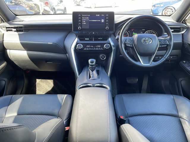 トヨタ ハリアー G レザーパッケージ 福岡県 2021(令3)年 3.7万km プレシャスブラックパール ワンオーナー/純正ナビ（Bluetooth・バックカメラ）/デジタルインナーミラー/運転席メモリー付きパワーシート/100Wコンセント/レーダークルーズコントロール/ビルトインETC/電動リアゲート/クリアランスソナー/コーナーセンサー/先進車お知らせ機能/パワーシート（運転席・助手席）/エアーシート（運転席・助手席）/MTモード付AT/モードセレクト（エコ・ノーマル・スポーツ）/ステアリングヒーター/純正アルミホイール/純正フロアマット/横滑り防止装置/レーンキープアシスト/盗難防止装置/ABS/エアバック（運転席・助手席・サイド）/取扱説明書/保証書/スペアキー