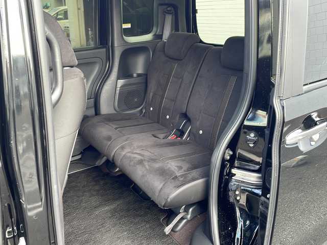 ホンダ Ｎ ＢＯＸ G L ホンダセンシング 熊本県 2018(平30)年 11万km クリスタルブラックパール (株)IDOMが運営する【じしゃロン熊本店】の自社ローン専用車両になります。こちらは現金またはオートローンご利用時の価格です。自社ローンご希望の方は別途その旨お申付け下さい　/純正ナビ（VXU-185NBi）/バックカメラ/フルセグテレビ/DVD/CD/Bluetooth接続/片側パワースライドドア/コーナーセンサー/LEDヘッドライト/オートライト/スマートキー