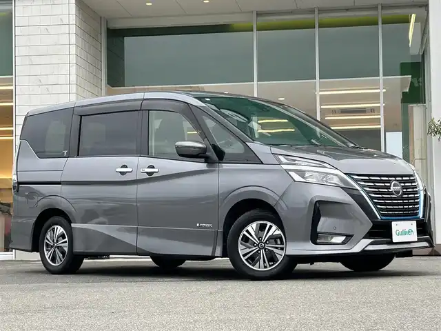日産 セレナ e－パワー ハイウェイスター 兵庫県 2020(令2)年 4.5万km ダークメタルグレー 純正9インチナビ/フルセグTV/BTオーディオ/CD/DVD/バックカメラ/ETC/プッシュスタート/純正フロアマット/LEDライト/オートライト/FOGランプ/ライトレベライザー/スペアキー/スマートキー/純正15インチアルミホイール