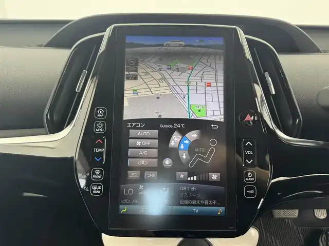 トヨタ プリウス ＰＨＶ A プレミアム 愛知県 2017(平29)年 5.3万km スピリテッドアクアメタリック 純正11.2インチナビ/・フルセグTV/Bluetooth/HUD/純正ドライブレコーダー/ビルトインETC/パーキングアシスト/プッシュスタート/ステアリングリモコン/ステアリングヒーター/パワーシート/ブラックレザー調シート/シートヒーター/バックカメラ/トヨタセーフティセンス/　　・プリクラッシュセーフティ/　　・レーンディバーチャーアラート/　　・レーダークルーズコントロール/　　・オートハイビーム/インテリジェントクリアランスソナー/LEDヘッドライト/フォグランプ/取扱説明書/スマートキー