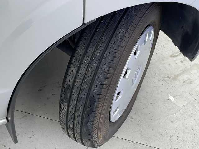 スズキ エブリイ JOINターボ 宮城県 2018(平30)年 8.8万km シルキーシルバーメタリック 禁煙車/ワンオーナー/衝突被害軽減ブレーキ/社外SDナビ/・CD.DVD.Bluetooth/フルセグTV/バックカメラ/ETC/ドライブレコーダー/横滑り防止装置/HIDヘッドライト/フォグランプ/レザー調シートカバー/リモコンキー/電動格納ミラー/社外フロアマット/保証書/取扱説明書