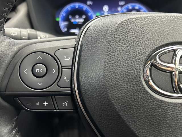 トヨタ ＲＡＶ４ G Zパッケージ 鹿児島県 2023(令5)年 5.2万km プラチナホワイトパールマイカ ディスプレイオーディオ/(フルセグ/Bluetooth/AppleCarPlay/AndroidAuto)/デジタルインナーミラー型ドライブレコーダー/ビルトインETC2.0/前席シートベンチレーション/運転席シートメモリ/ステアリングヒーター/本革巻きステアリング/パノラミックビューモニター/BSM/電動パーキングブレーキ/オートブレーキホールド/Toyota Safety Sense/　・プリクラッシュセーフティー/　・レーントレーシングアシスト/　・レーダークルーズコントロール/　・オートマチックハイビーム/　・ロードサインアシスト