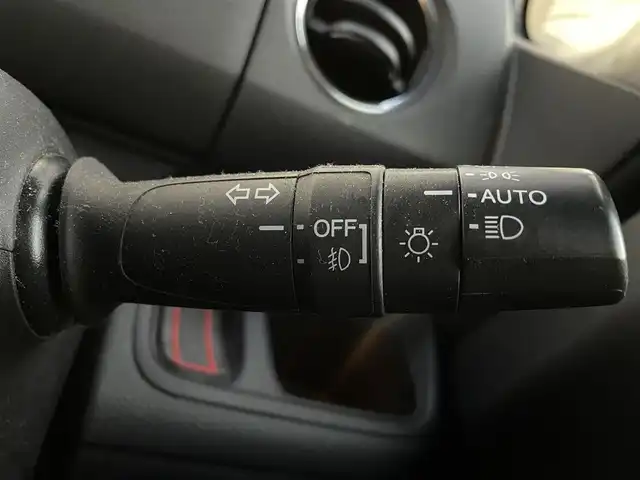 ホンダ Ｎ ＢＯＸ カスタム G L ホンダセンシング 大阪府 2019(令1)年 8.8万km クリスタルブラックパール ホンダセンシング/　・衝突軽減ブレーキ/　・誤発進抑制機能/　・後方誤発進抑制機能/　・路外逸脱抑制機能/　・アダプティブクルーズコントロール/　・車線維持支援システム/　・先行車発進告知機能/　・標識認識機能/バックカメラ/片側パワースライドドア/LEDオートライト/フォグランプ/ルーフキャリア/リアスポイラー/スマートキー/純正ETC/ドアバイザー/ウィンカーミラー