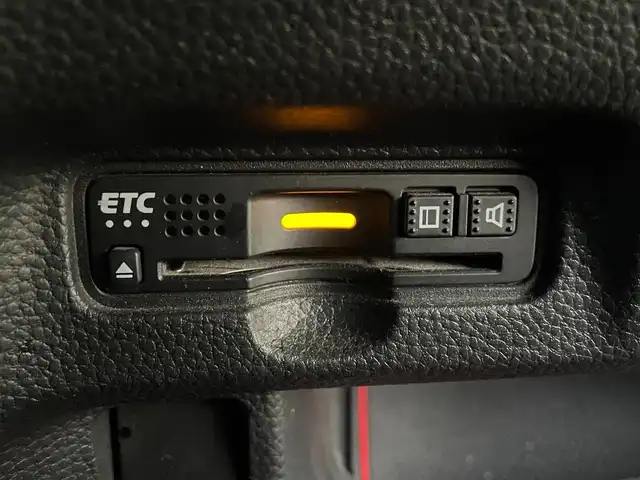 ホンダ Ｎ ＢＯＸ カスタム G L ホンダセンシング 大阪府 2019(令1)年 8.8万km クリスタルブラックパール ホンダセンシング/　・衝突軽減ブレーキ/　・誤発進抑制機能/　・後方誤発進抑制機能/　・路外逸脱抑制機能/　・アダプティブクルーズコントロール/　・車線維持支援システム/　・先行車発進告知機能/　・標識認識機能/バックカメラ/片側パワースライドドア/LEDオートライト/フォグランプ/ルーフキャリア/リアスポイラー/スマートキー/純正ETC/ドアバイザー/ウィンカーミラー